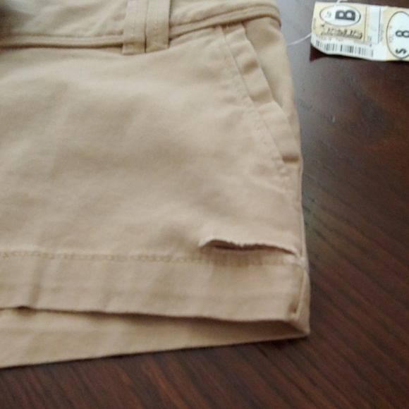 SOLD IN STORE.             RED CAMEL shorts - Picture 5 of 8